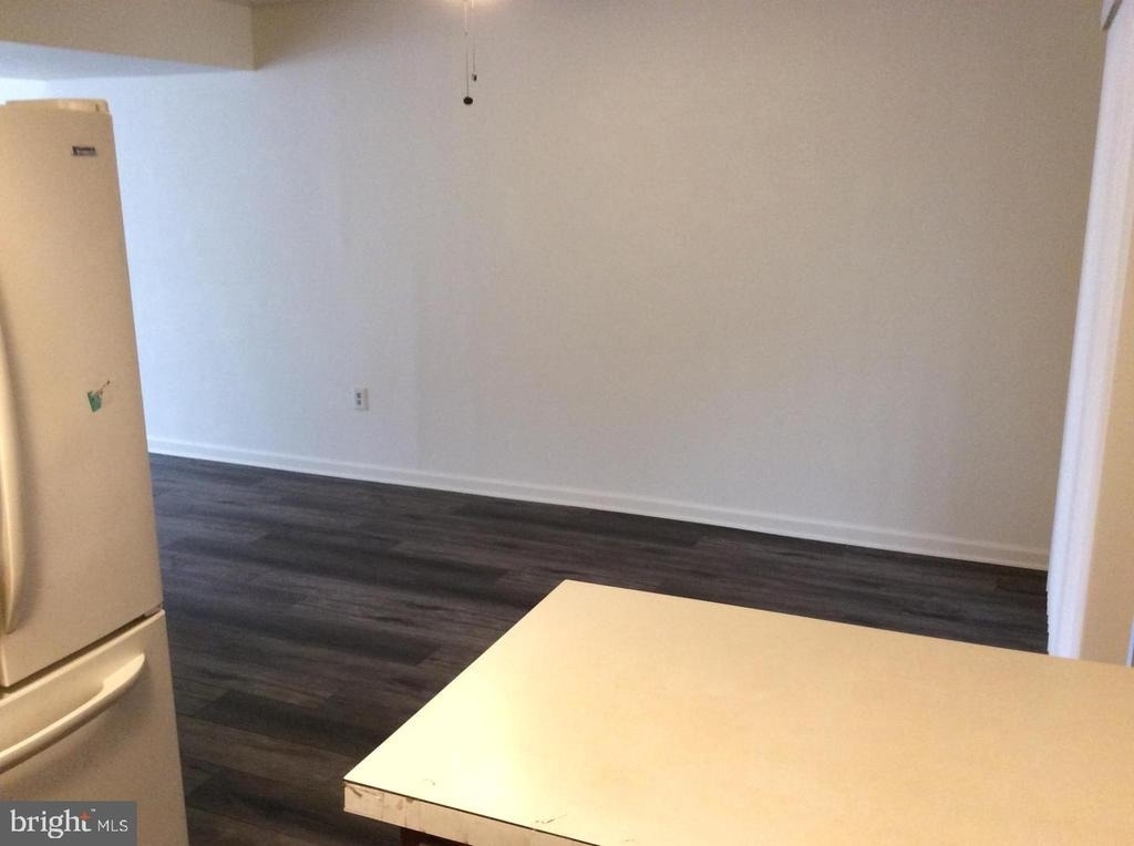 7 Rittenhouse Court - Photo 8