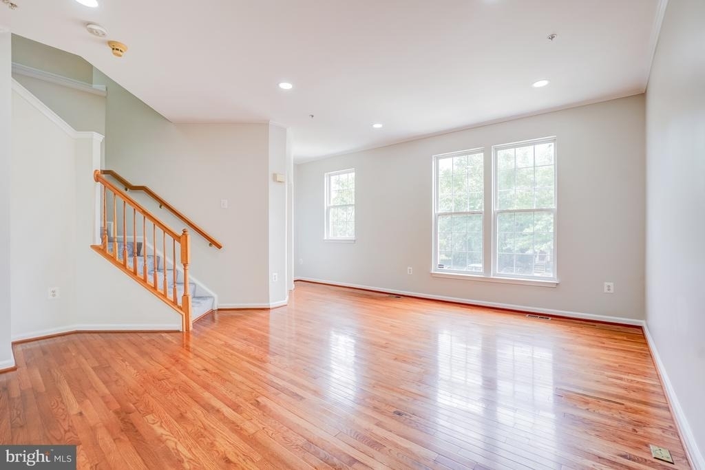 4302 Day Lily Drive - Photo 3