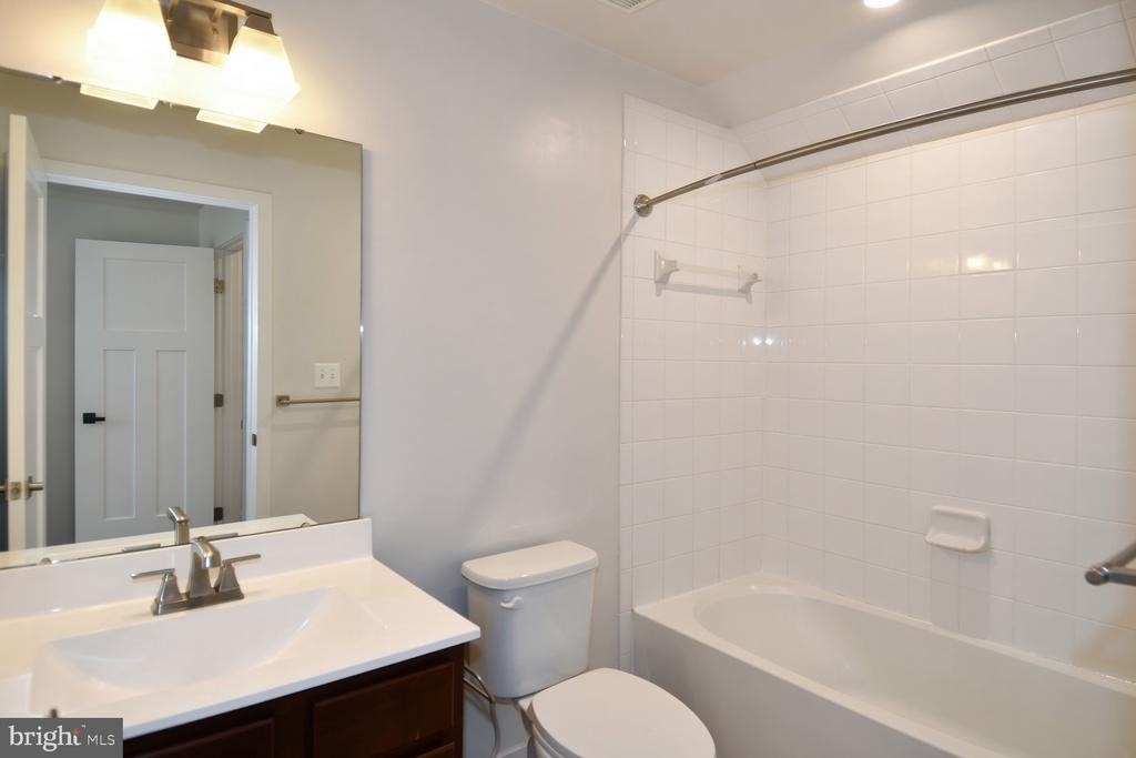 4917 Crest View Drive - Photo 30