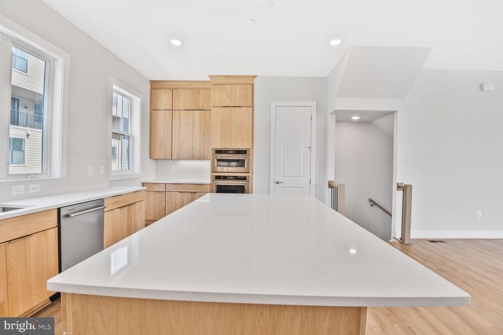 5933 Stonehenge Place - Photo 9