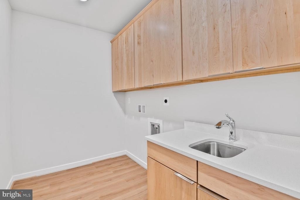 5933 Stonehenge Place - Photo 19