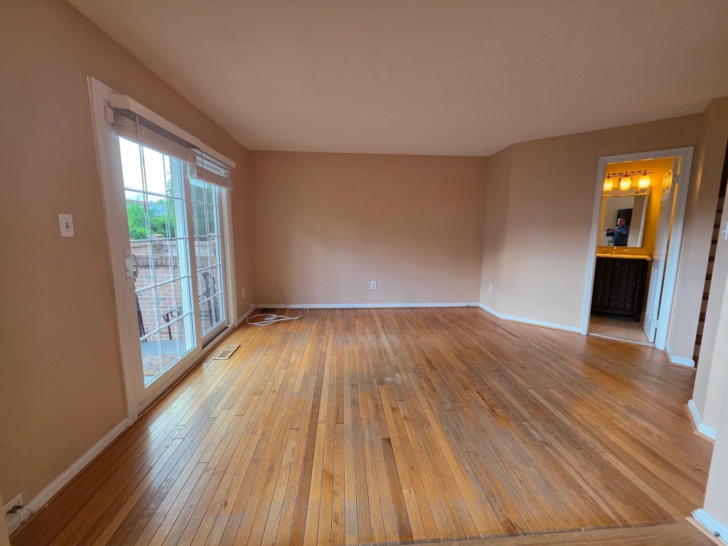 10952 Bloomingdale Drive - Photo 6