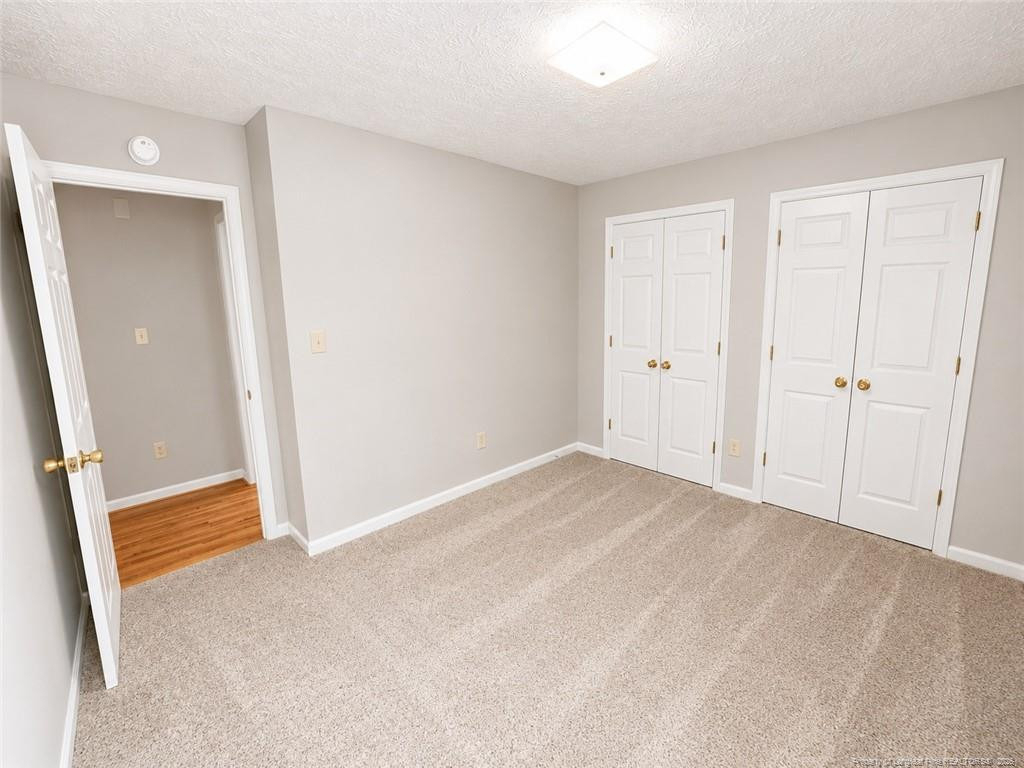 633 Winthrop Court - Photo 11