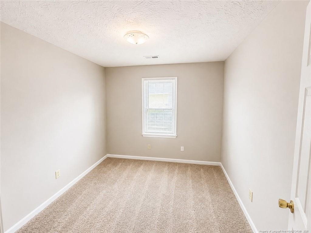 633 Winthrop Court - Photo 12