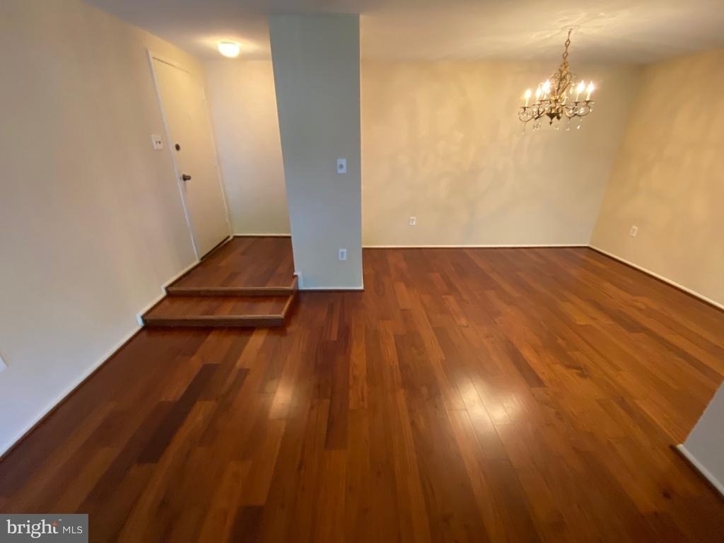 407 Christopher Avenue - Photo 3