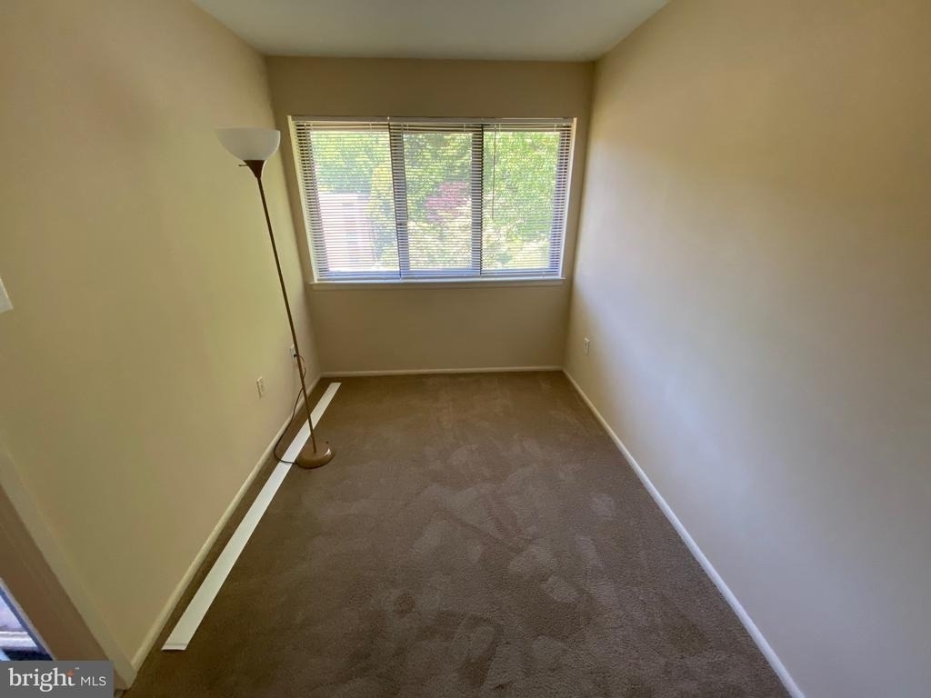 407 Christopher Avenue - Photo 9