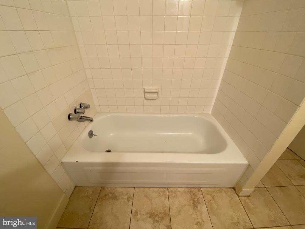 407 Christopher Avenue - Photo 8