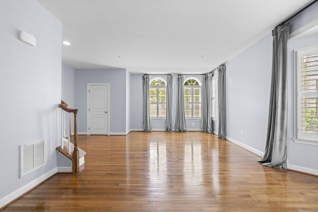 10512 Old Ellicott Circle - Photo 5
