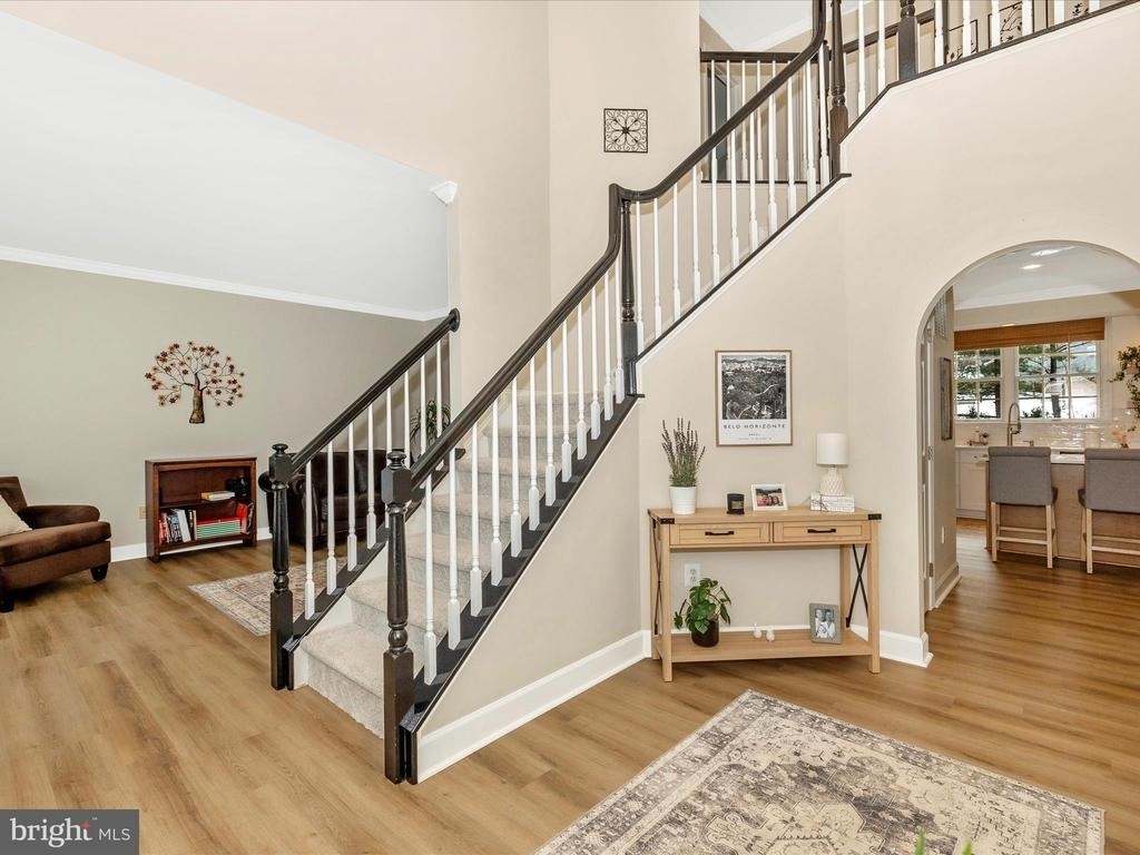 2422 Cobblestone Way - Photo 2