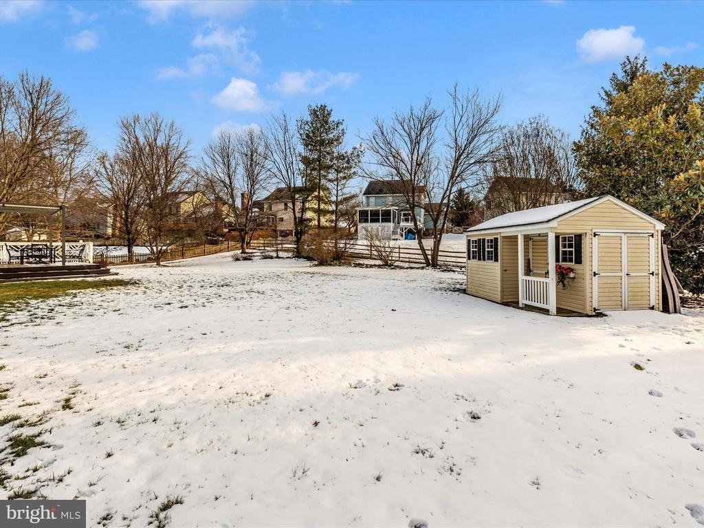 2422 Cobblestone Way - Photo 39