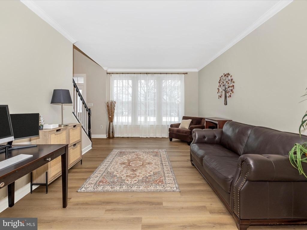 2422 Cobblestone Way - Photo 5