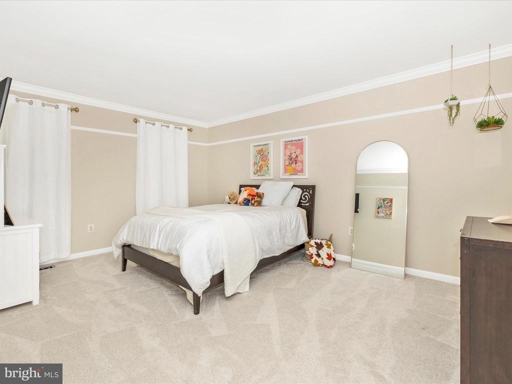 2422 Cobblestone Way - Photo 35