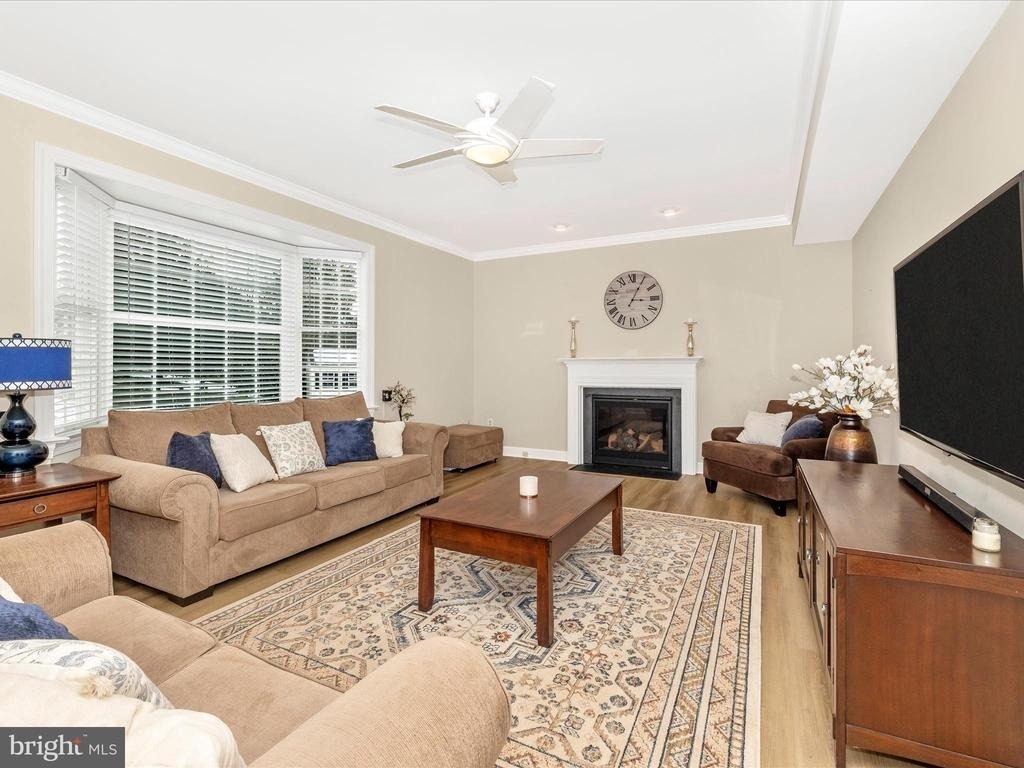 2422 Cobblestone Way - Photo 18