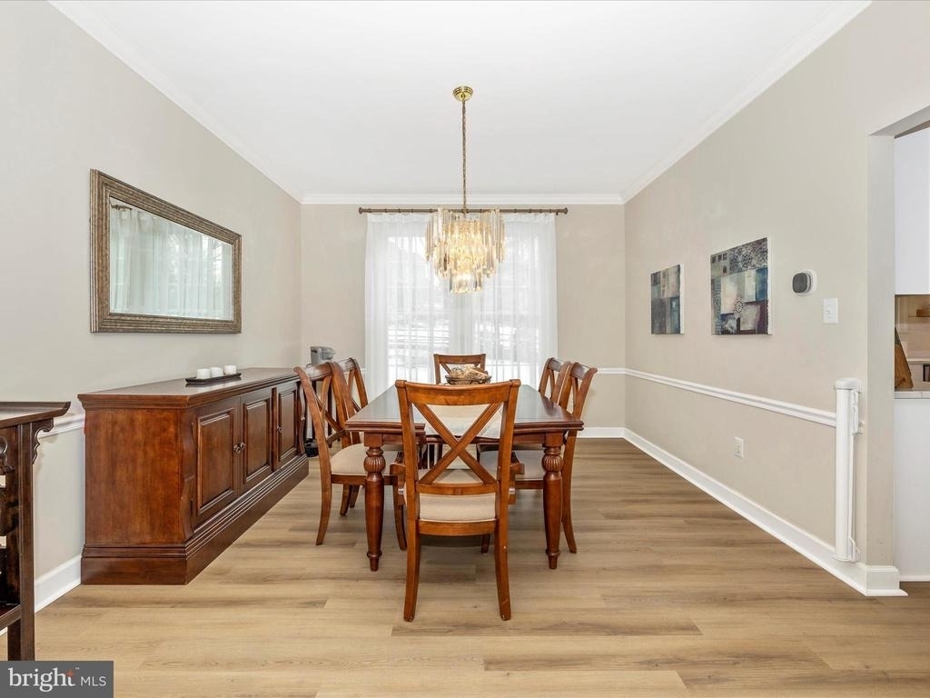 2422 Cobblestone Way - Photo 8