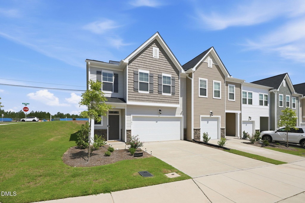1101 Aberleigh Lane - Photo 2