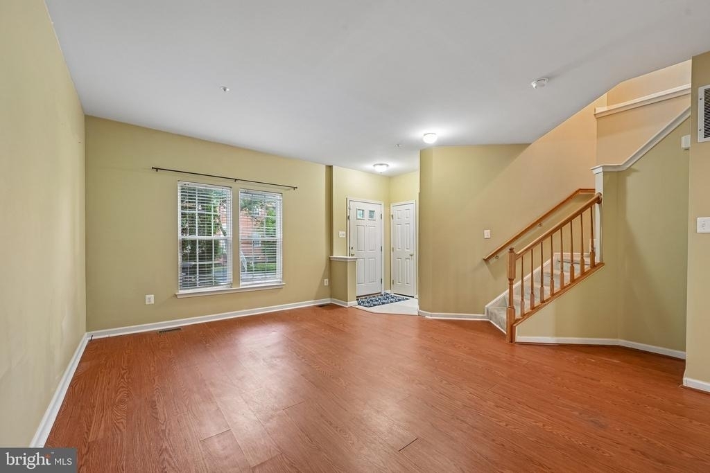 1724 Emory Street - Photo 7