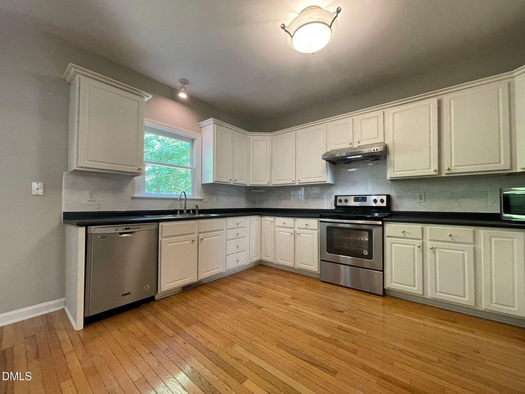 413 Perry Creek Drive - Photo 8