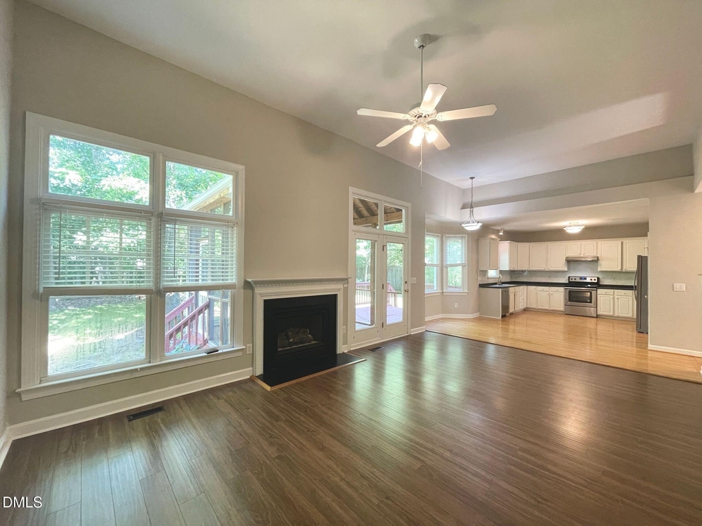 413 Perry Creek Drive - Photo 6