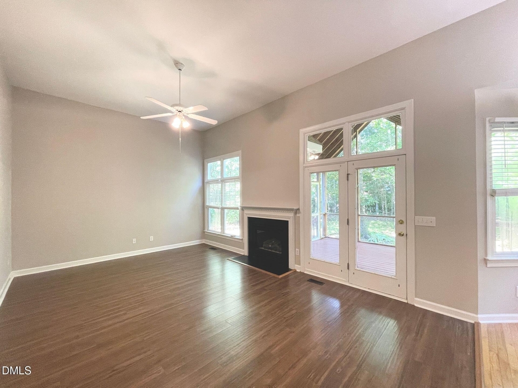 413 Perry Creek Drive - Photo 5