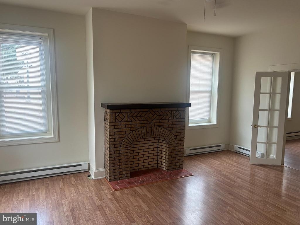 276 E Main Street - Photo 2