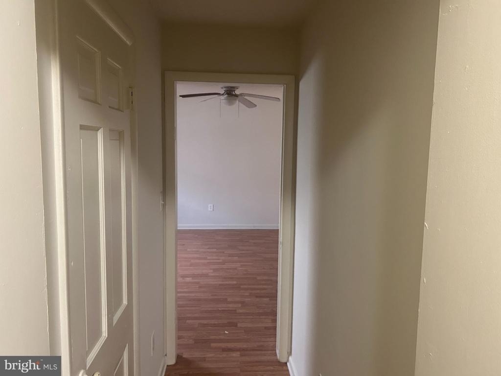 276 E Main Street - Photo 19