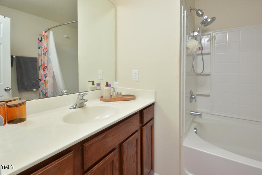 100 Stratford Lakes Drive - Photo 11