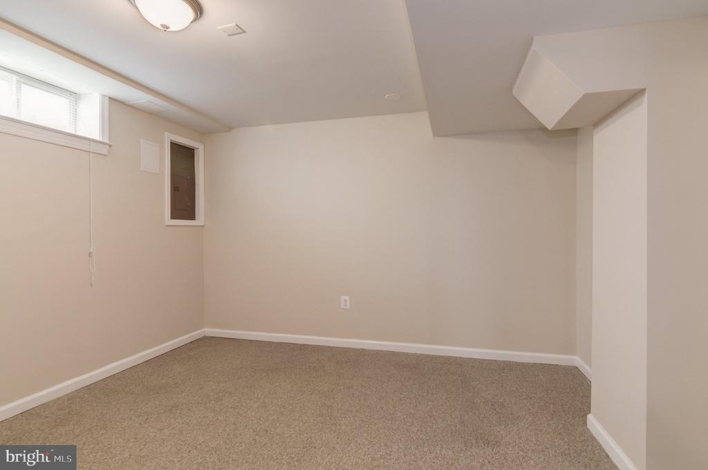 6275 Fenwick Road - Photo 26