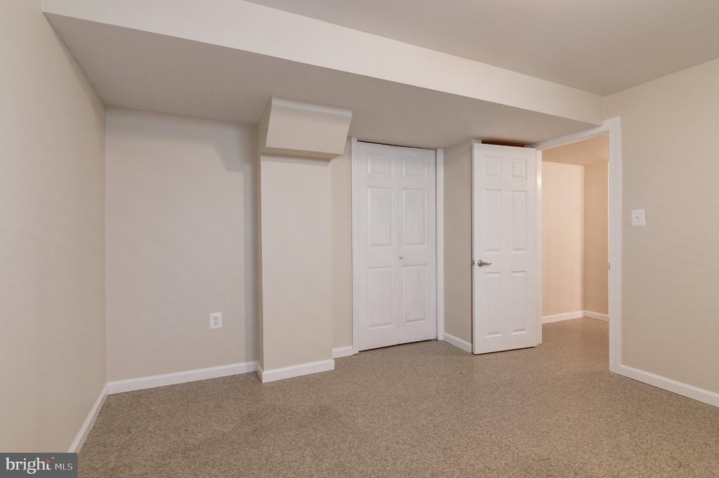 6275 Fenwick Road - Photo 8