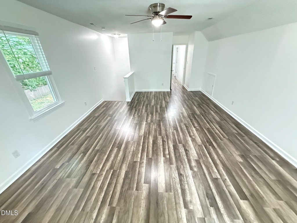 401 Holly Berry Lane - Photo 29