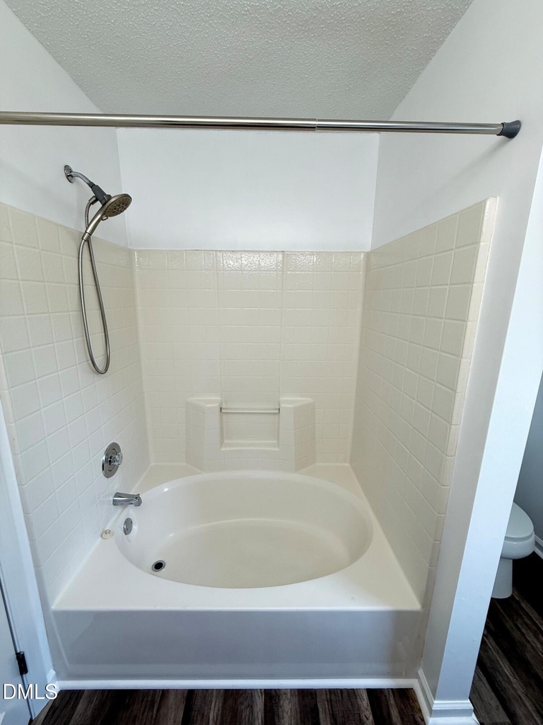 401 Holly Berry Lane - Photo 16