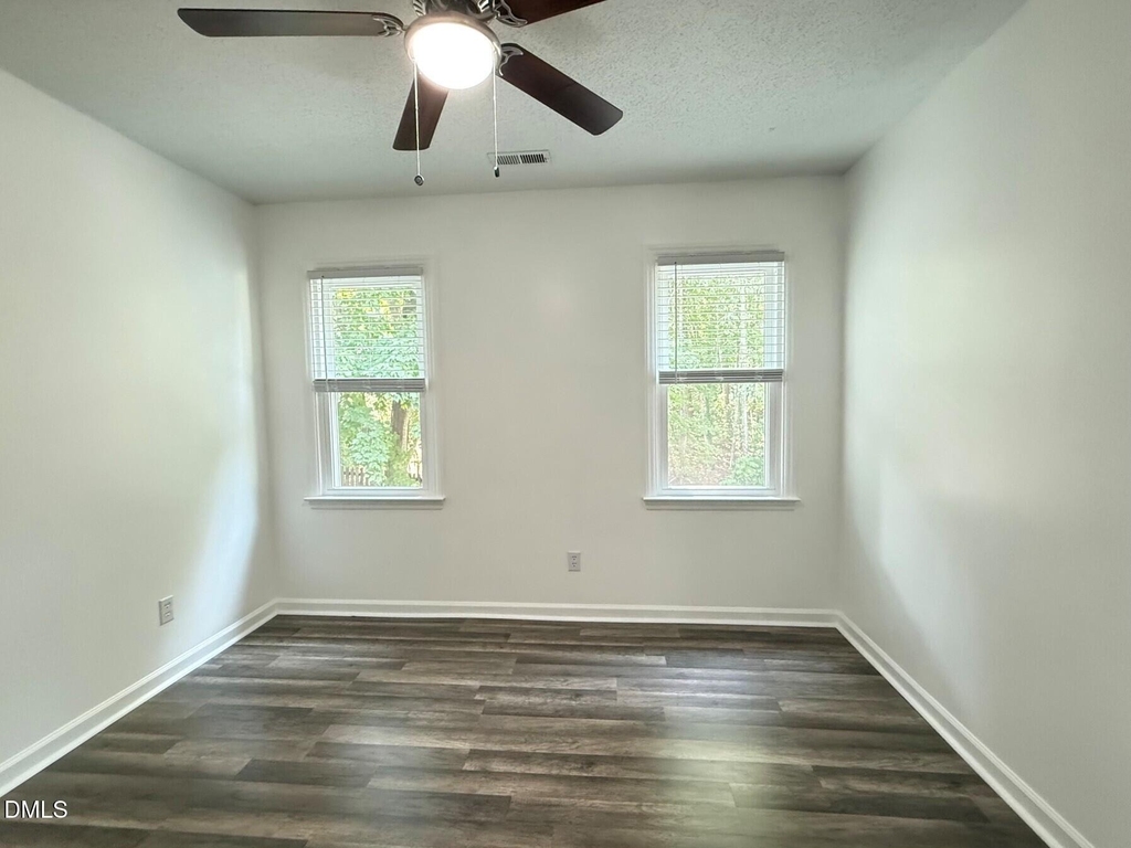 401 Holly Berry Lane - Photo 25