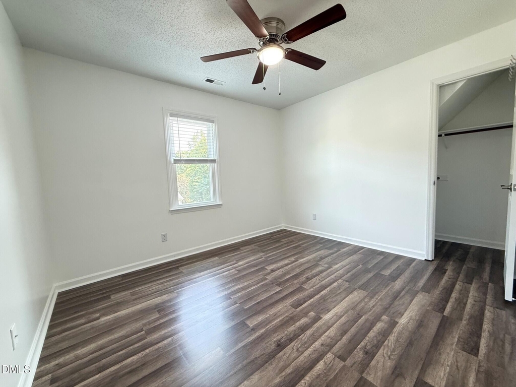 401 Holly Berry Lane - Photo 19
