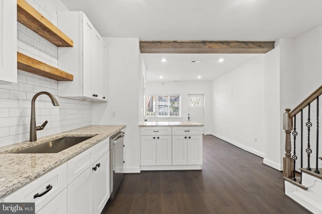 1008 Boyd Street - Photo 7
