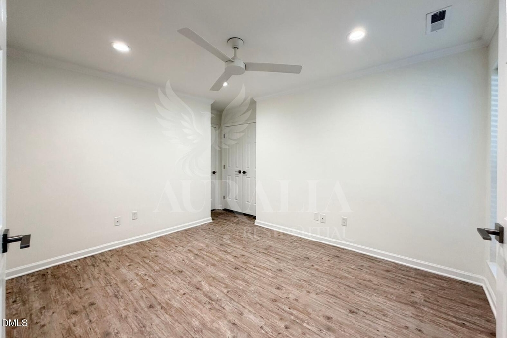 413 New Kent Place - Photo 17