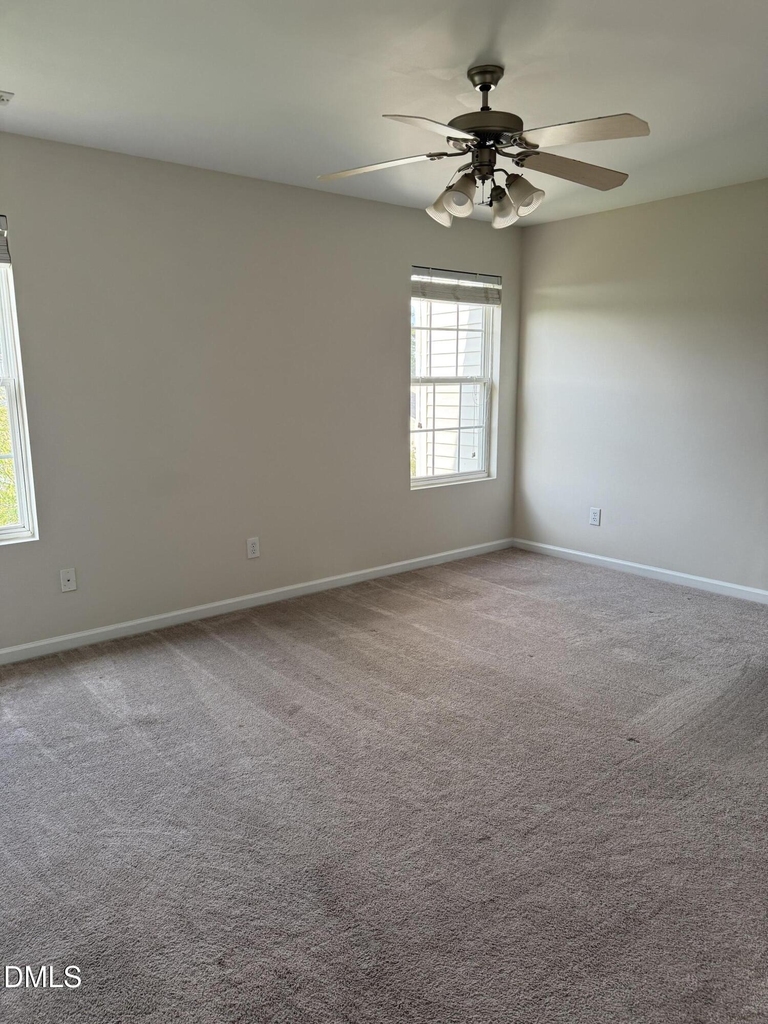 537 Writers Way - Photo 4