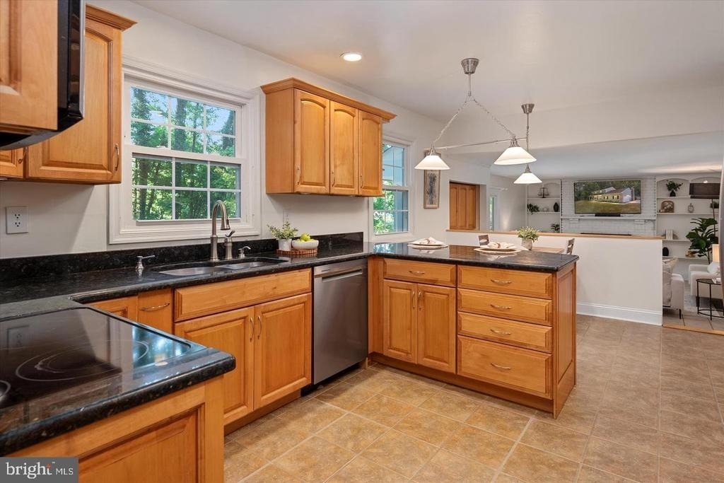 284 Sigma Drive - Photo 9