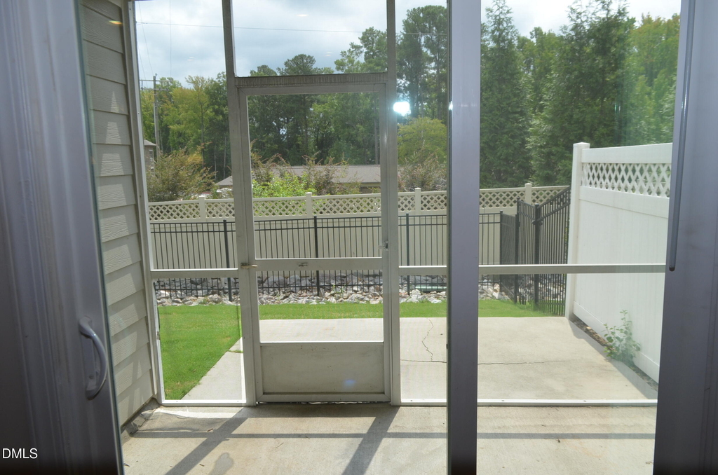 1034 Craigmeade Drive - Photo 15