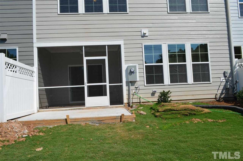 1034 Craigmeade Drive - Photo 4