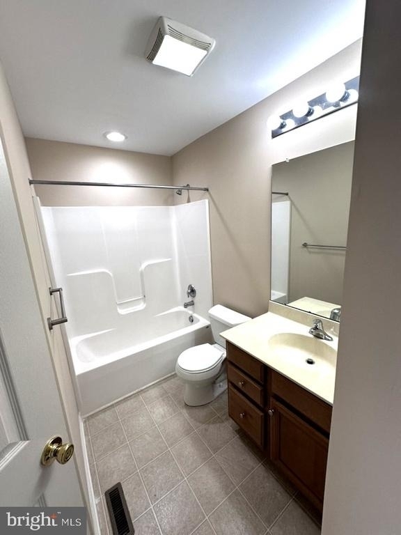 10 W Worthington Boulevard - Photo 9