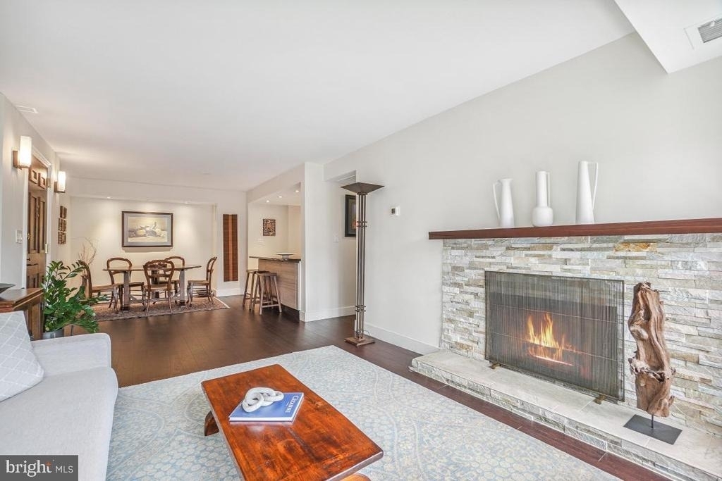 1080 Wisconsin Avenue Nw - Photo 7