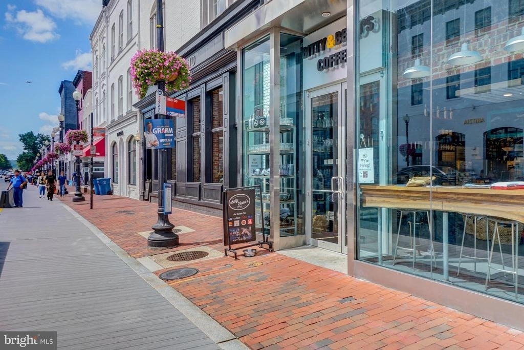 1080 Wisconsin Avenue Nw - Photo 34
