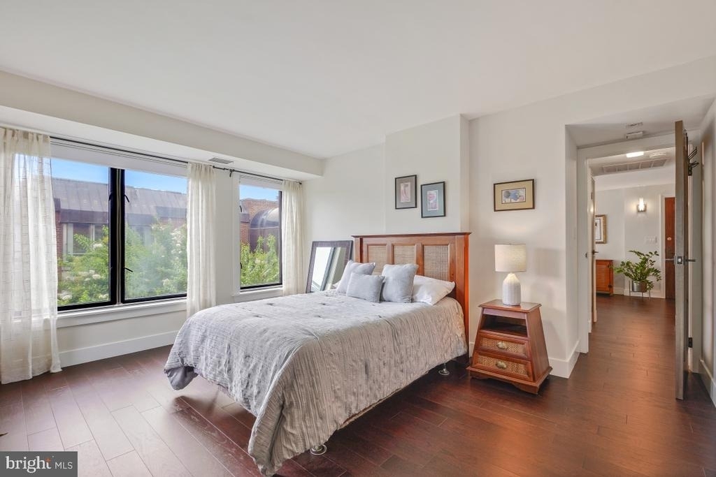 1080 Wisconsin Avenue Nw - Photo 16