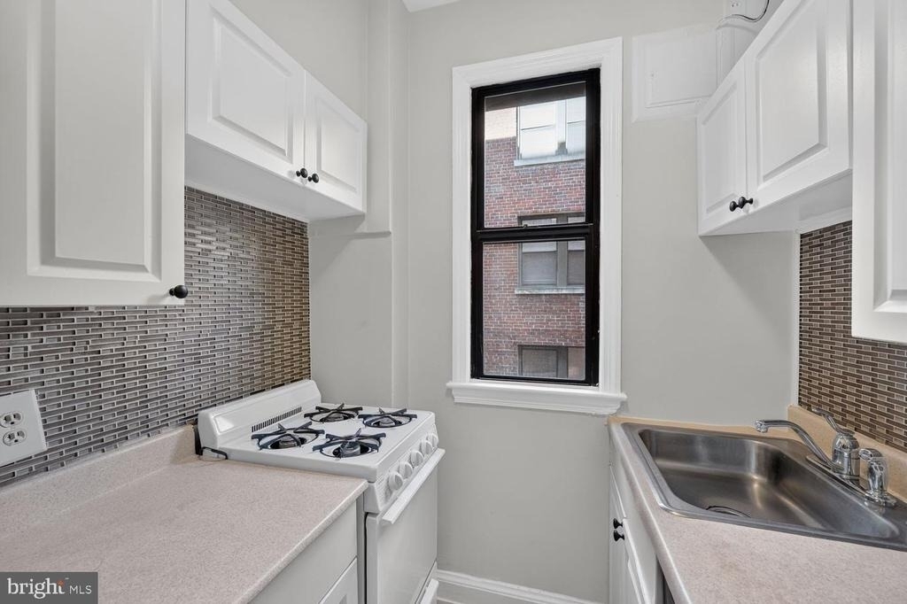 2515 K Street Nw - Photo 7