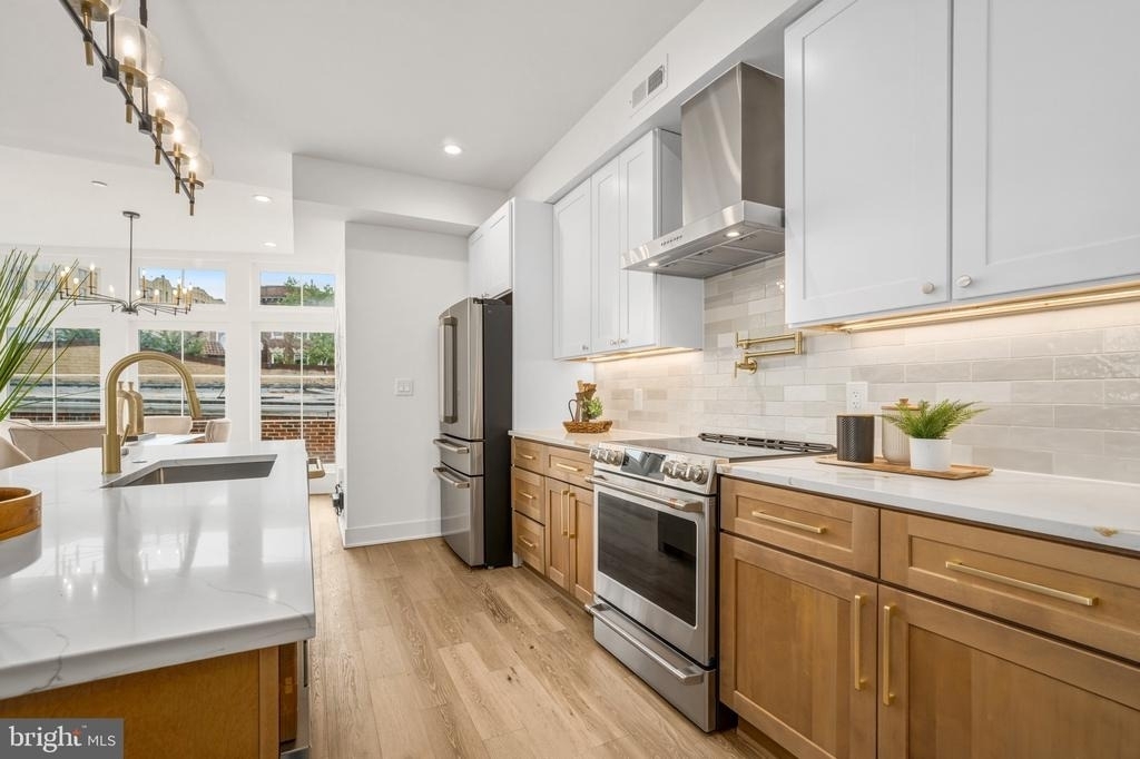 1614 Kilbourne Place Nw - Photo 3