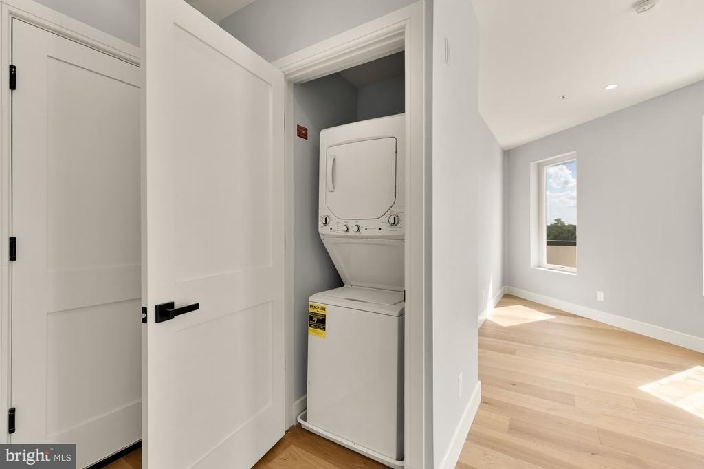3215 Mount Pleasant Street Nw - Photo 12
