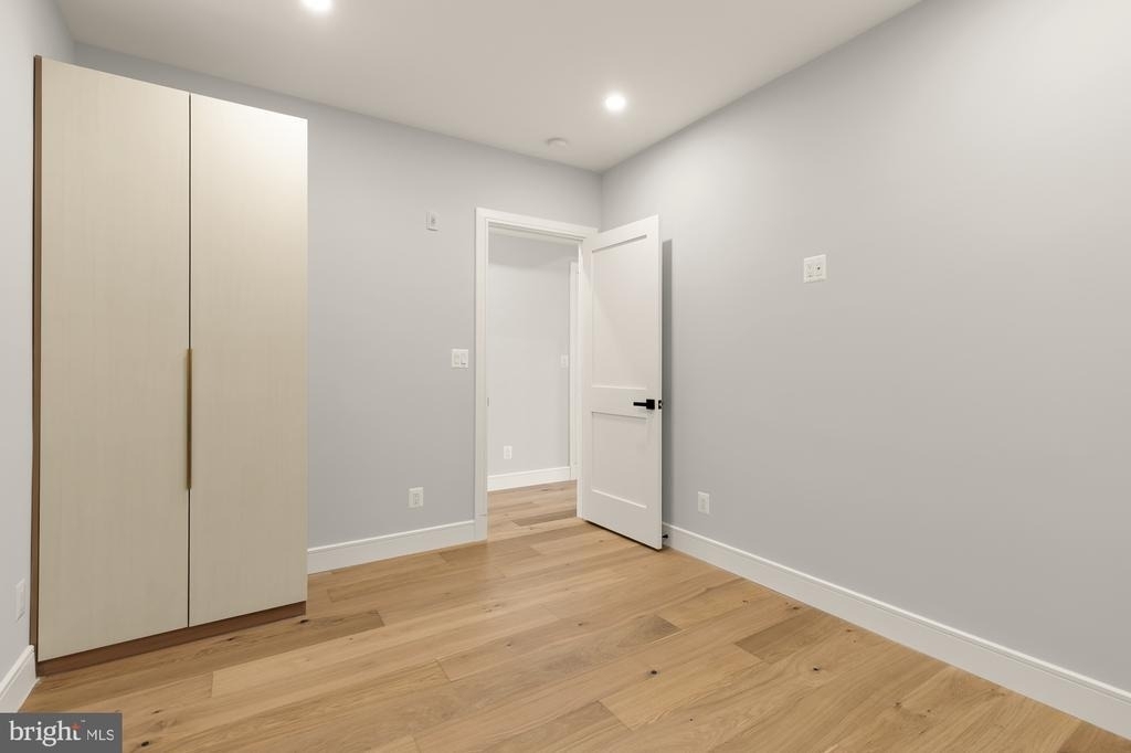 3215 Mount Pleasant Street Nw - Photo 15