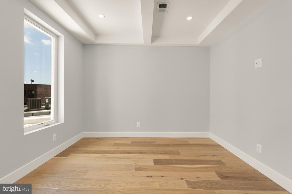 3215 Mount Pleasant Street Nw - Photo 8