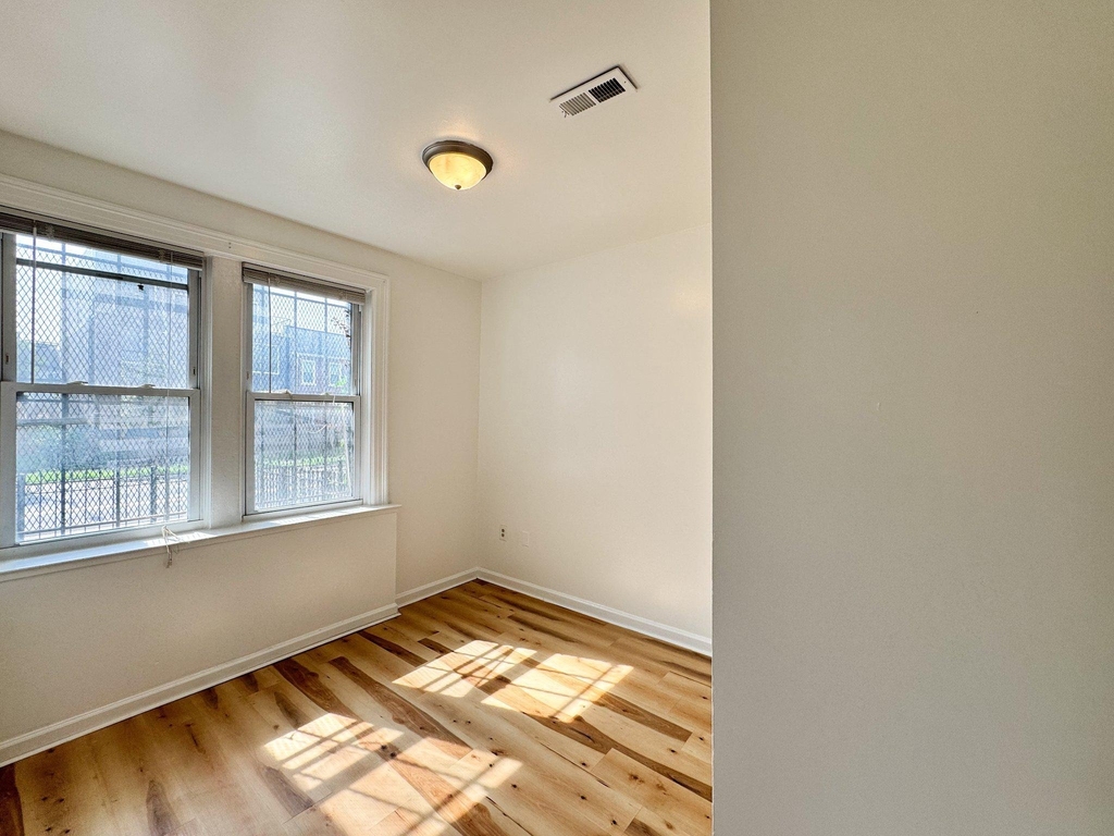 1652 West Virginia Avenue Ne - Photo 1