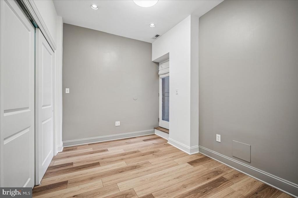 1317 Harvard Street Nw - Photo 15