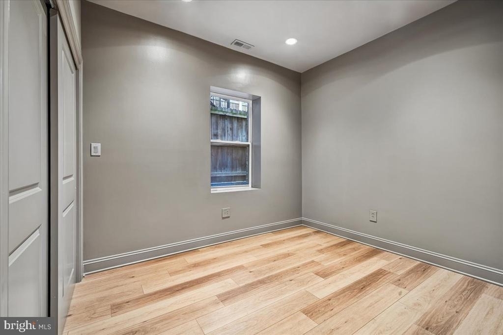 1317 Harvard Street Nw - Photo 9